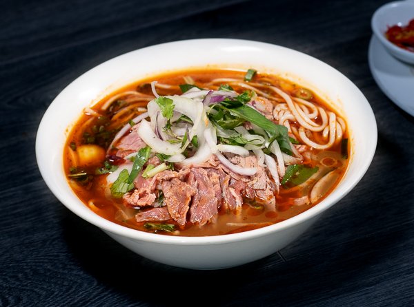 Dish 89: Spicy Lemongrass Beef Soup Vermicelli with Sliced Beef