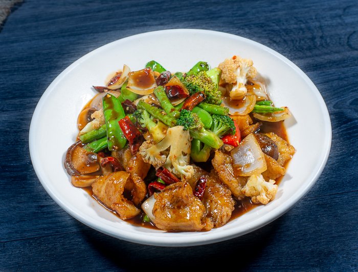 Dish 240: Prawn, Squid, Fish or Scallop Stir-Fried with Chili Sauce & Vegetables