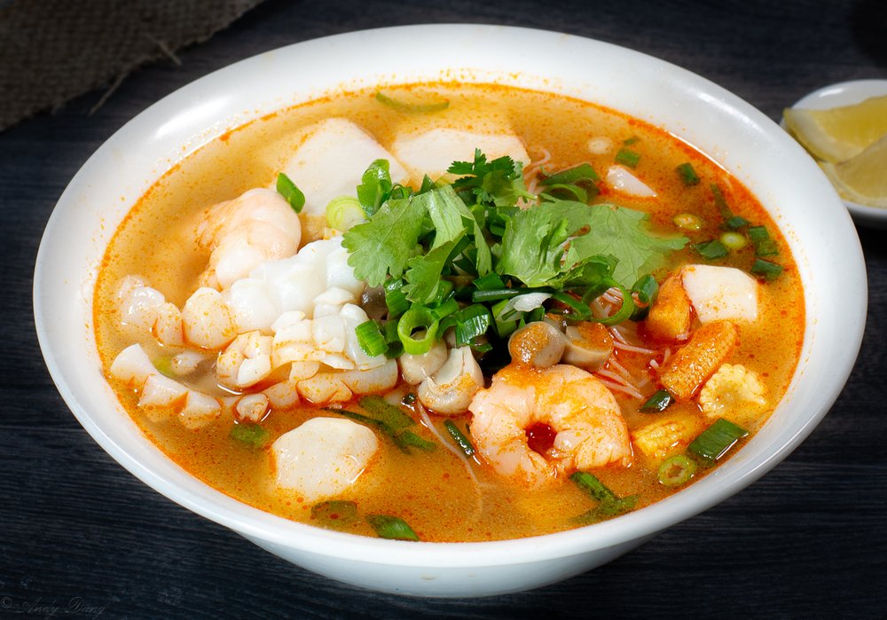 Dish 139: Vermicelli or Egg Noodle Soup with Seafood Tom Yum