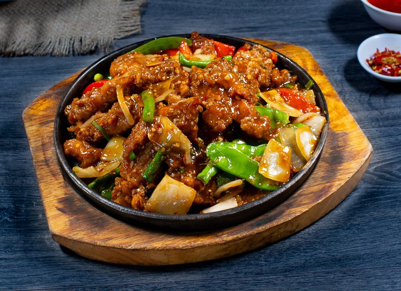 Dish 284: Pork or Chicken Spare Ribs Stir-Fried with Peking Sauce & Vegetables on Sizzling Plate
