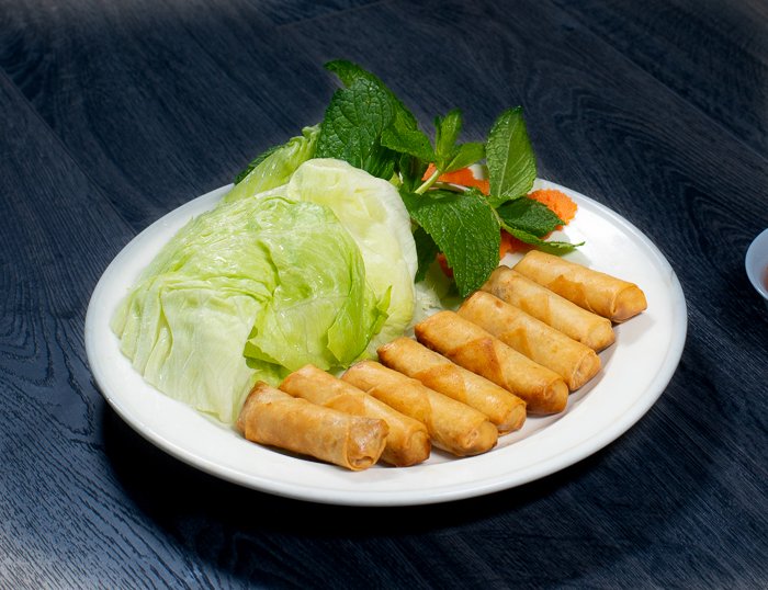 Dish 1: Deep-Fried Prawn & Chicken Spring Rolls with Lettuce & Mint (8)