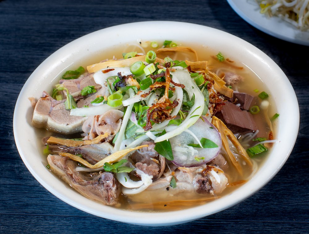 Dish 140: Vermicelli Soup with Duck or Chicken & Bamboo Shoots (Contains Giblets)